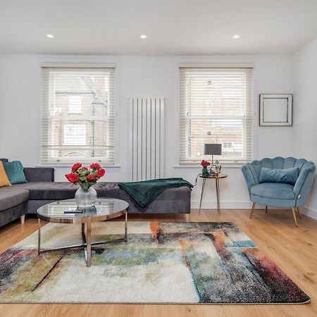 Beautiful 2 Bedrooms Split Level Fulham Apartment London Kültér fotó