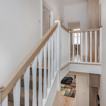 Beautiful 2 Bedrooms Split Level Fulham Apartment London Kültér fotó