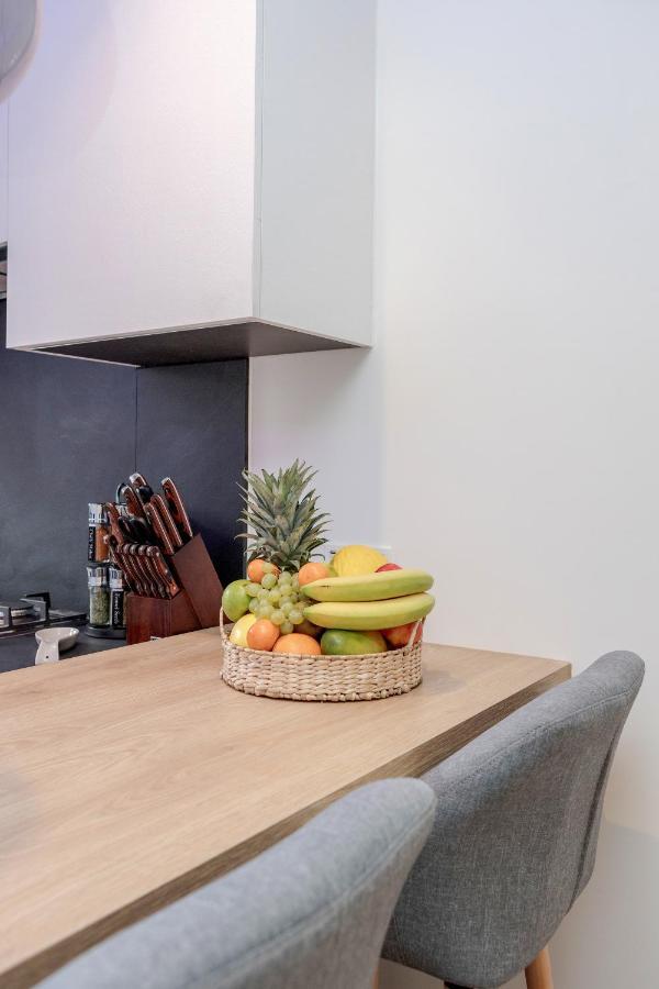 Beautiful 2 Bedrooms Split Level Fulham Apartment London Kültér fotó